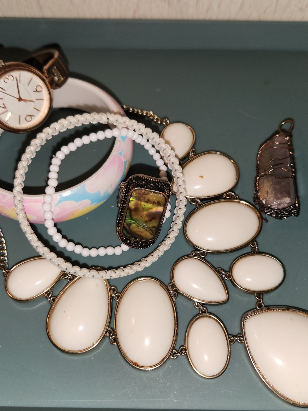 Necklace with Gold Accents - Women Accessories Bundle